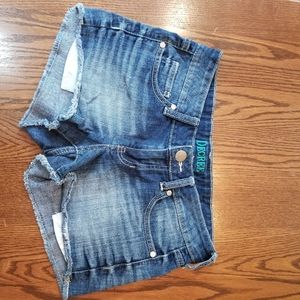Decree Shorts size 9